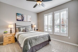 3 quartos, ferros/tábuas de passar roupa, Wi-Fi de cortesia