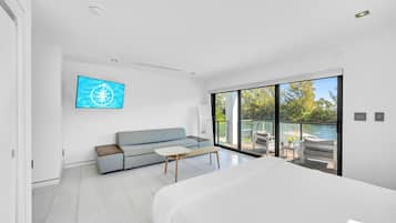 6 bedrooms, free WiFi, bed sheets