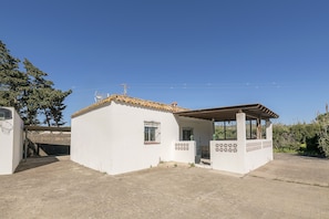 Exterior - VILLA VERDE - Villa with private pool next to Los Lances beach (Tarifa)