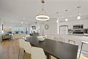 Dining - The Boat House - Waterfront Home with Private Dock (Destin)