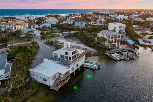 Exterior - The Boat House - Waterfront Home with Private Dock (Destin)