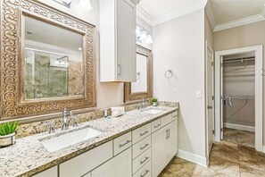 Shower, towels