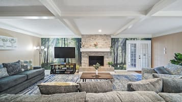 Smart TV, books
