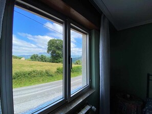 Interior - Casa Noval, Zona Rural en el Centro de Asturias (Cueto de San Julian)