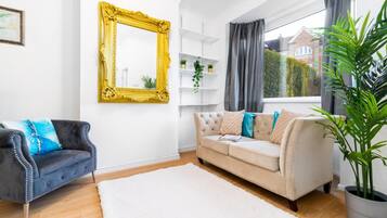 House | 3 bedrooms, Internet