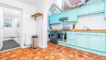 House | 3 bedrooms, Internet