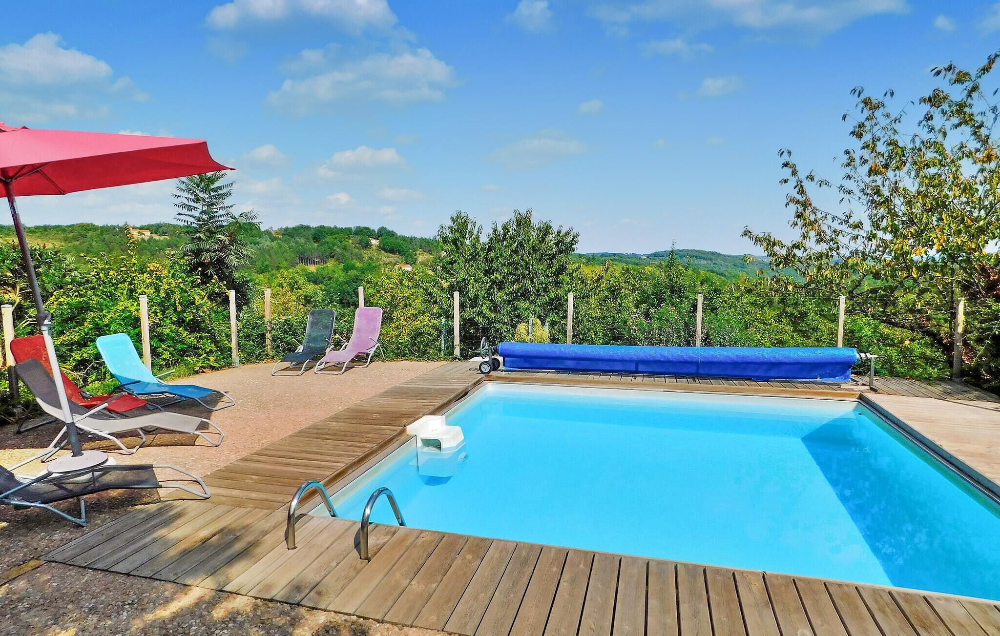 Et oppvarmet basseng