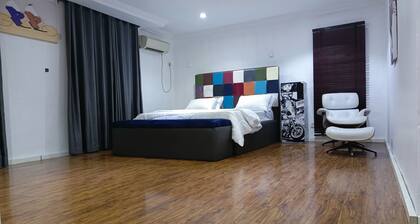 Lovely 2-Bed House in Lagos