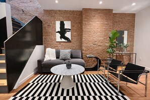 Interior - Luxury stay ~20 min from Manhattan, Newark Airport, Metlife Stadium (Jersey City)