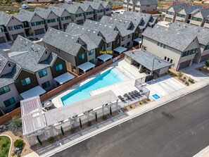 Beheizter Pool