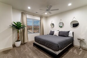 3 bedrooms, desk, iron/ironing board, travel cot