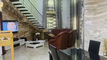 ๊ฑฐ์ค ๊ณต๊ฐ