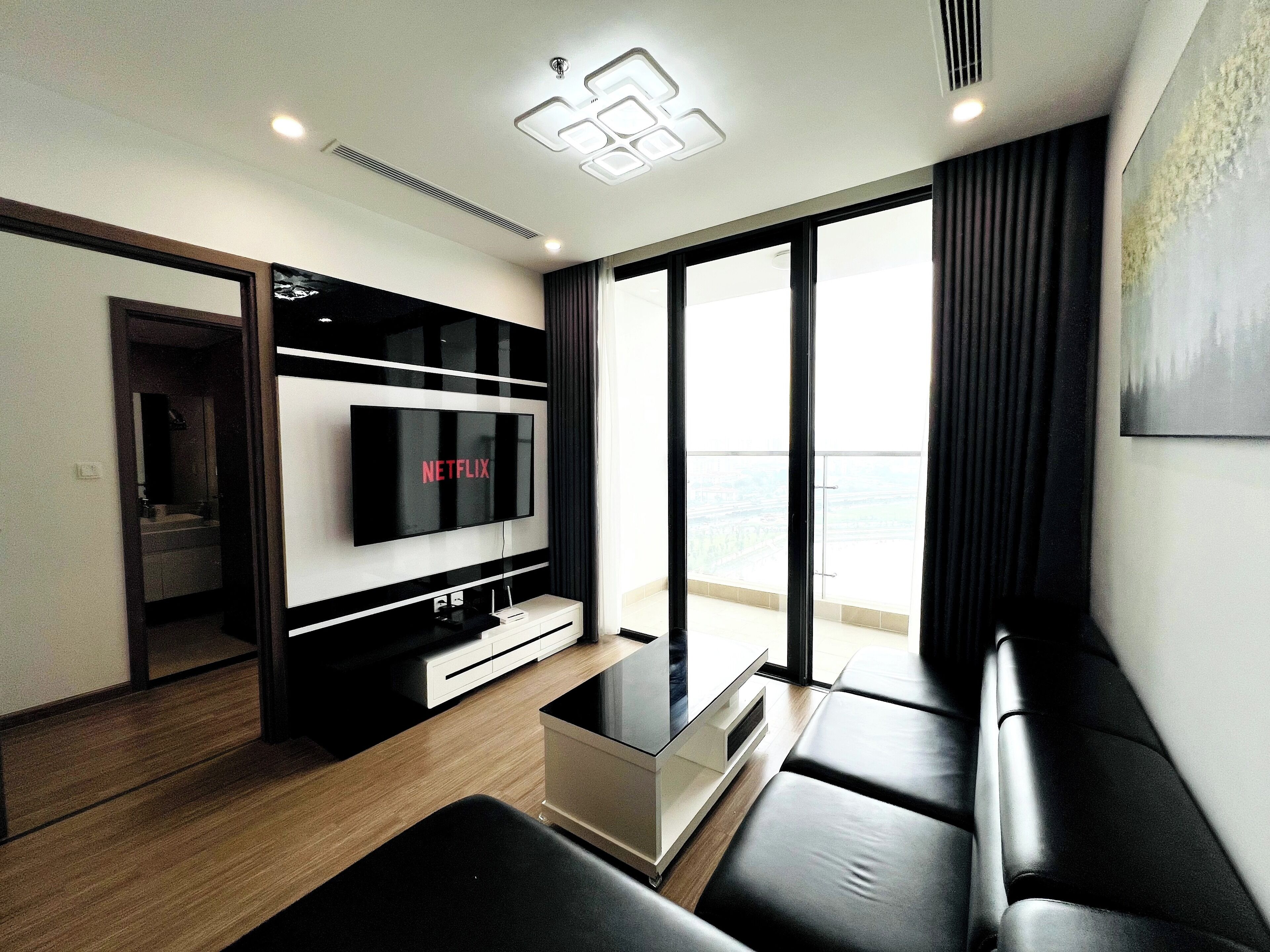Senior Apartment, 2 Bedrooms, Balcony, City View | Living area