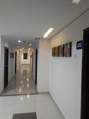 Hallway - Hotel Mango Leaves (Hyderabad)