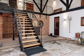 Interior - Apartment 'Grodenhof' with Shared Pool, Shared Terrace and Wi-Fi (Stadland)