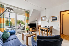 TV, stereo - Apartment 'Utspann' with Balcony and Wi-Fi (Sankt Peter-Ording)