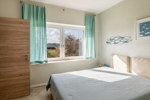 8 habitaciones, wifi gratis y ropa de cama 