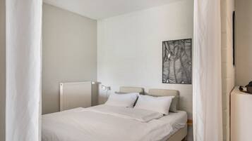 2 quartos, Wi-Fi de cortesia, roupa de cama