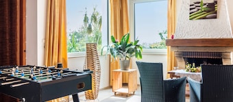 Apartamento 'Brenda' con terraza privada, jardín privado y Wi-Fi