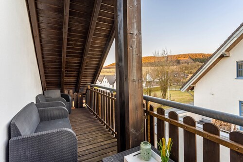 Ferienwohnung Rinke" mit Bergblick und Balkon