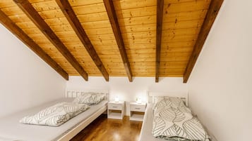 2 Schlafzimmer, Bügeleisen/Bügelbrett, kostenloses WLAN, Bettwäsche