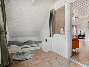 4 bedrooms, WiFi - "Elara" - 300m from the sea by Interhome (Thyholm)