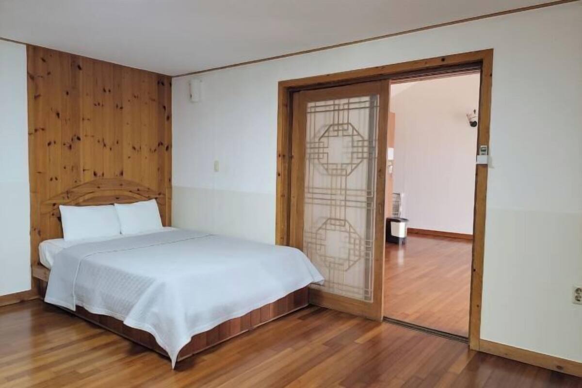 1 bedroom, free WiFi