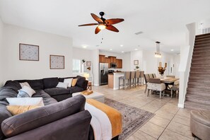 TV - Cozy Vacation Home Close To Disney (Kissimmee)