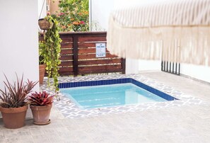 Pool - La Mona Suites 2 Bedroom Family Apartment (San Juan)