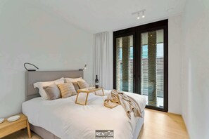 3 quartos, escrivaninha, berço de viagem, Wi-Fi