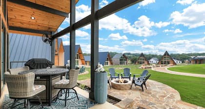 Private, Waterfront Escape
