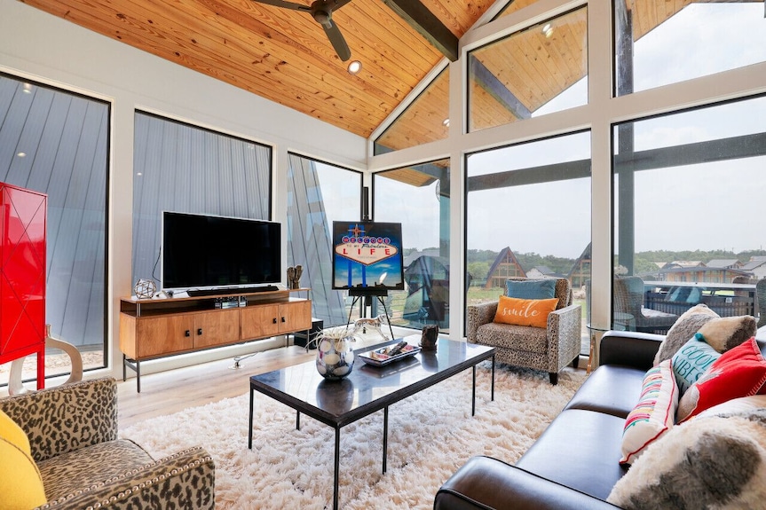 Private, Waterfront Escape - Wimberley, TX