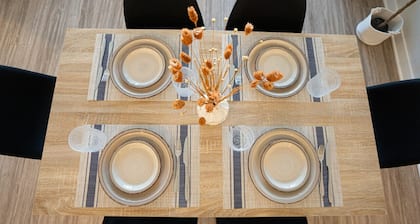 Elegant, Spacious Apt | Pool | Long Stays