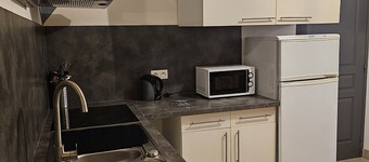 Agréable Studio Tout Confort au Rez-de-chaussée