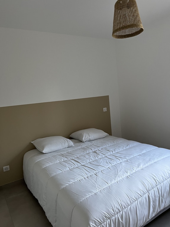 Villa M Neuve Quartier Calme - Ghisonaccia