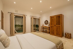 Room - 3BR Villa Embracing Homely Vibes (Kerobokan)
