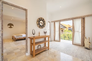 Interior - 3BR Villa Embracing Homely Vibes (Kerobokan)