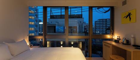 In-room safe, blackout curtains, free WiFi