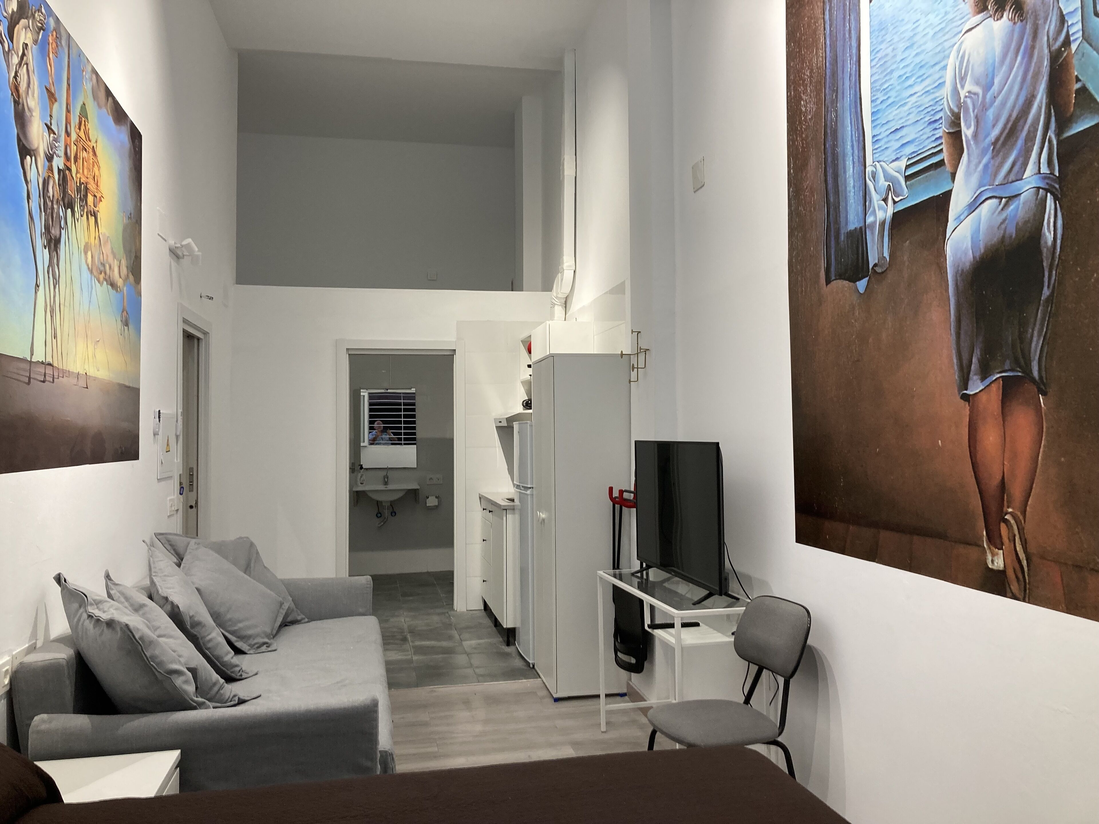 Departamento urbano, con acceso para personas discapacitadas, para no fumadores | Insonorización, tabla de planchar con plancha y wifi gratis 