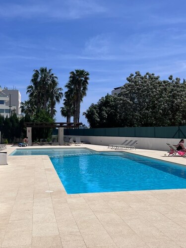 Month apt With Pool + 2 Terraces Best Area Beach