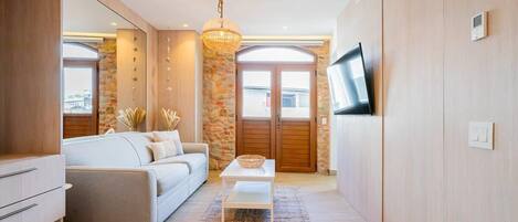 تلفزيون، مكتب