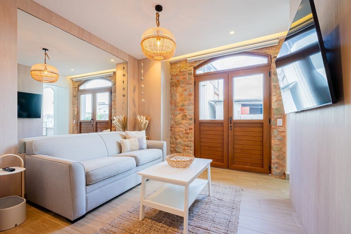 Télévision, espaces bureaux