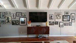 Interior - Mid Century Modern Nights Dream (Houston)