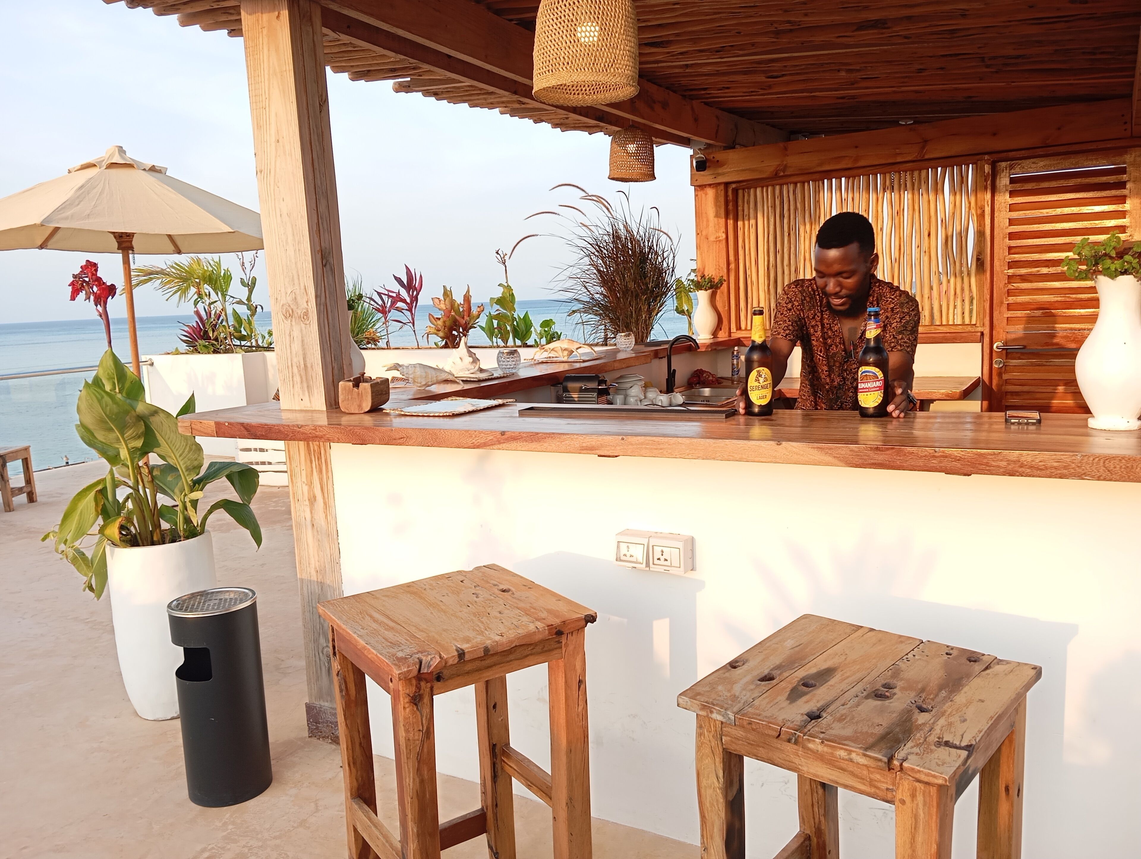 Bar à beira da piscina