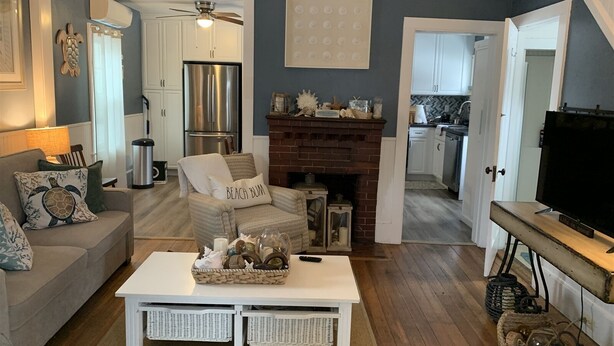TV - Charming 3BR condo in Old Orchard Beach with beach access and modern amenities. (Old Orchard Beach)