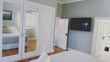 3 chambres, fer et planche Ă  repasser, Wi-Fi gratuit, draps fournis