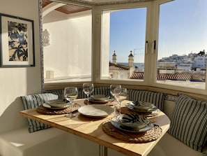 Dining - Apt Ocean Balcony, large terrace with sea view, near the beach, swimming pool (Albufeira)