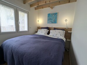 1 chambre, Wi-Fi gratuit, draps fournis