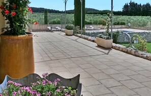 Property grounds - Amazing home in Maussane Les Alpilles (Maussane Les Alpilles)