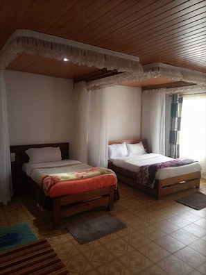 Standard Double or Twin Room | Desk, laptop workspace, iron/ironing board, free WiFi - Deep Sea Resort Kitale (Kitale)